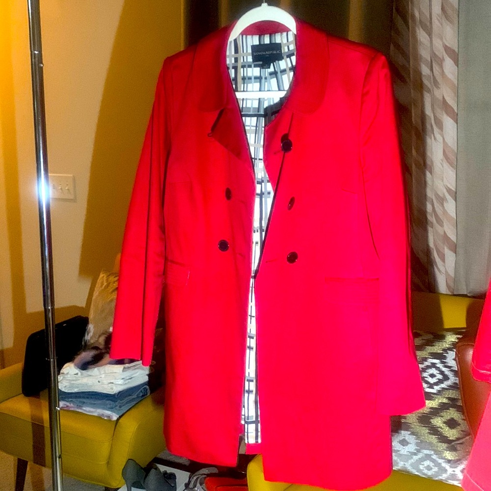 BANANA REPUBLIC RED JACKET SIZE M
